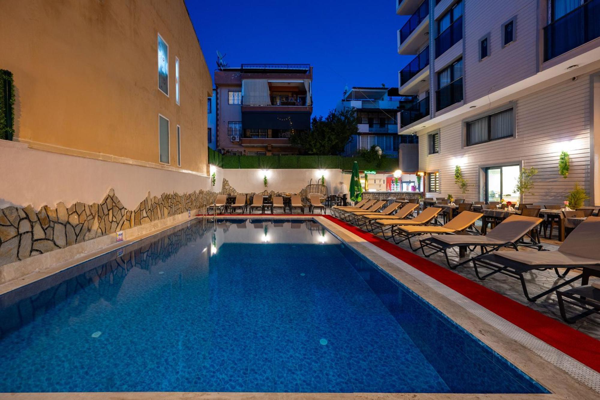 Otel Carpediem Gold Kusadasi Exterior photo